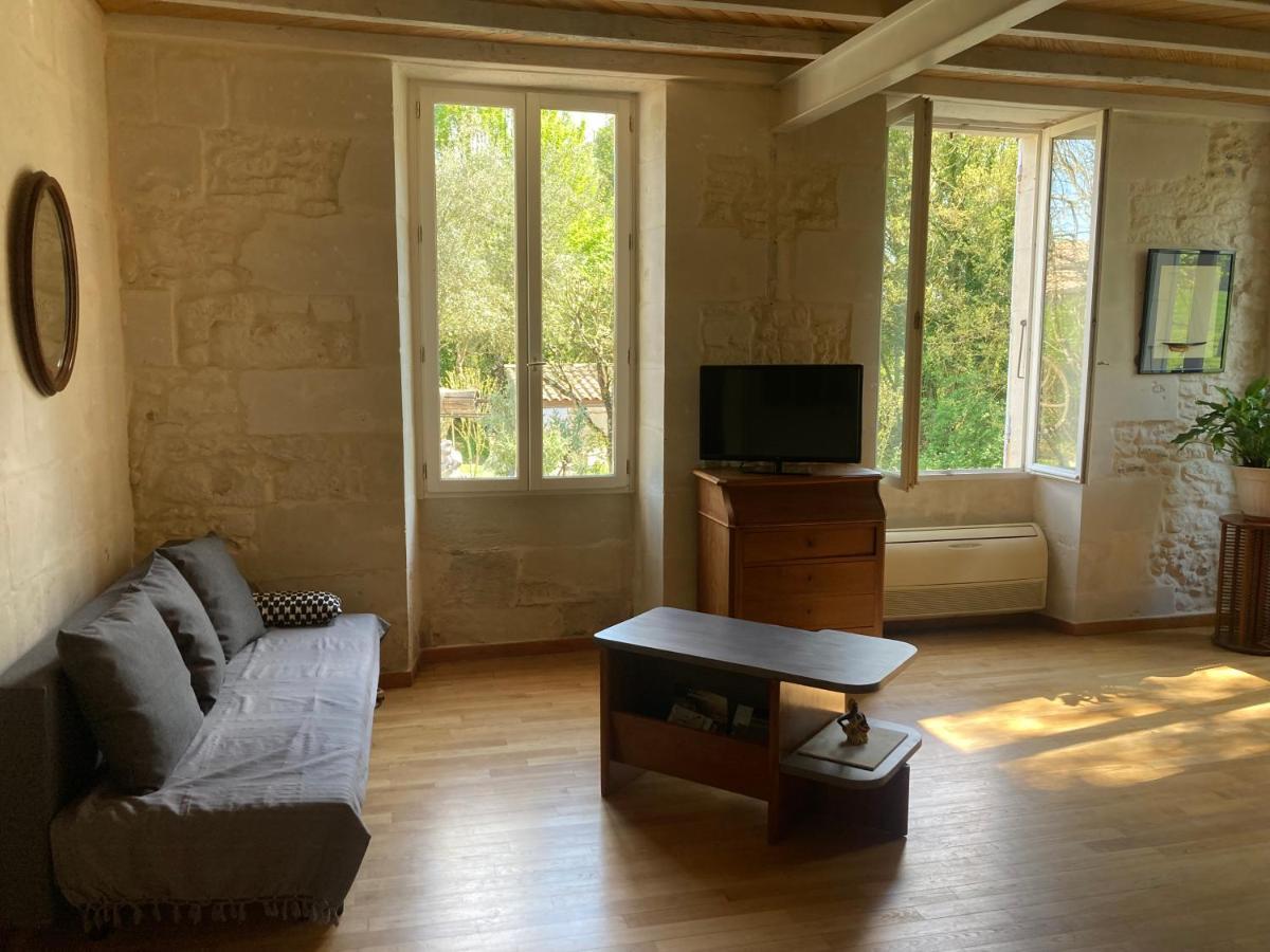 Apartmán Les Ganivelles Saint-Dizant-du-Gua Exteriér fotografie