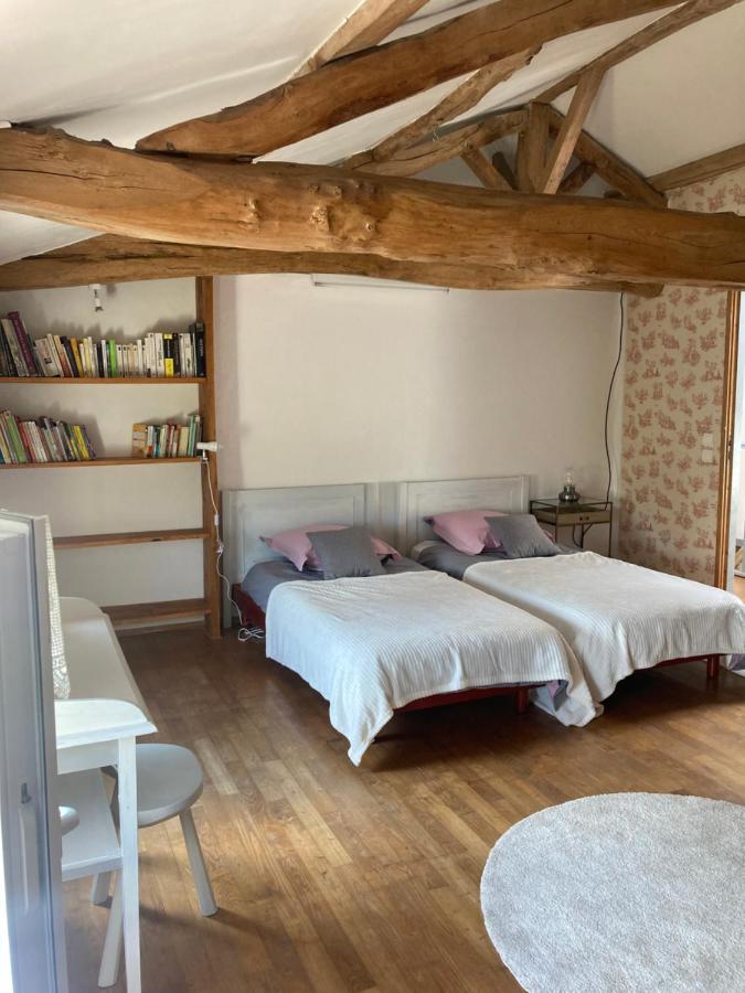 Apartmán Les Ganivelles Saint-Dizant-du-Gua Exteriér fotografie
