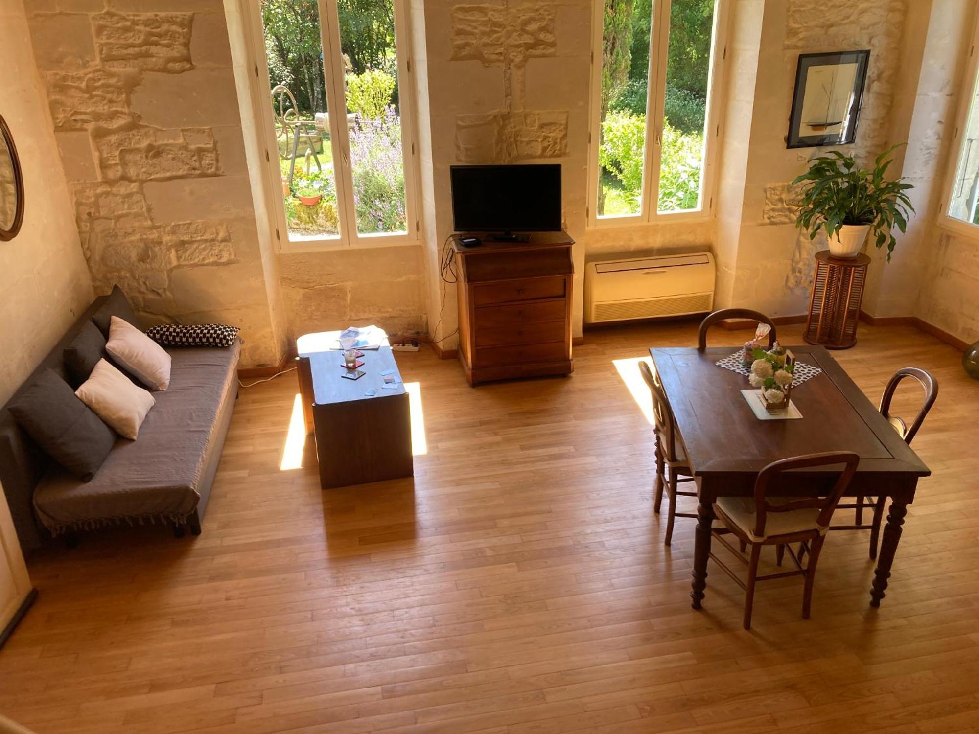 Apartmán Les Ganivelles Saint-Dizant-du-Gua Exteriér fotografie